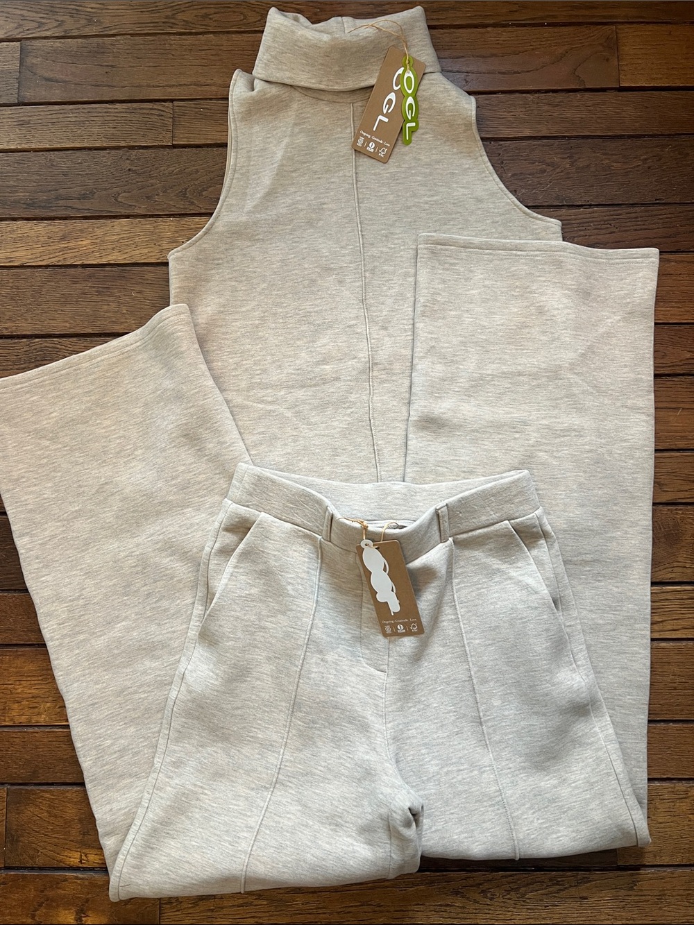 OGL Tan MATCHING SET Sleeveless Turtleneck & Trousers Size Small NWT